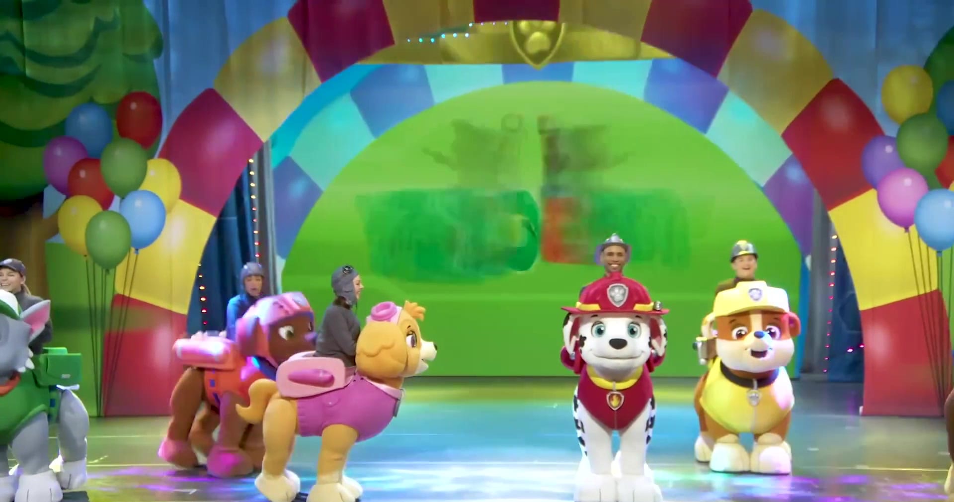 PAW Patrol Live! on the arena stage