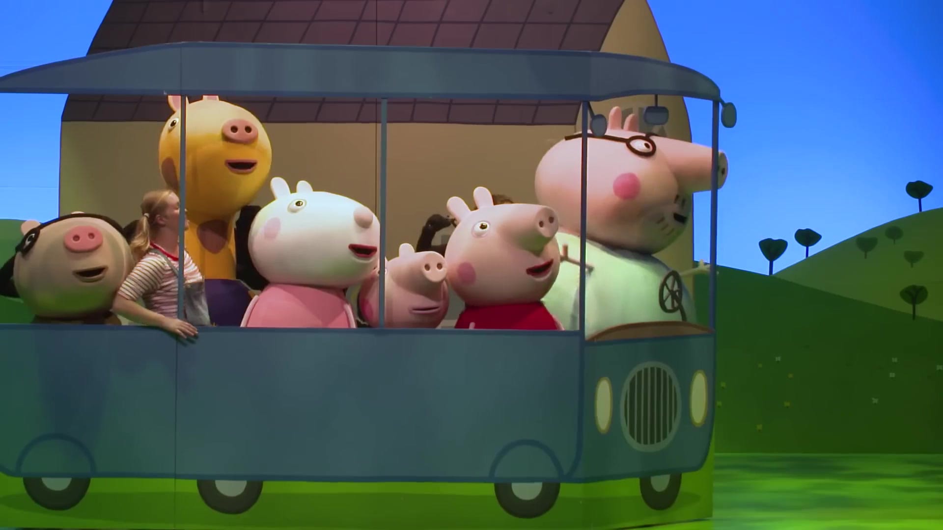 Peppa Pig Live! on the arena stage